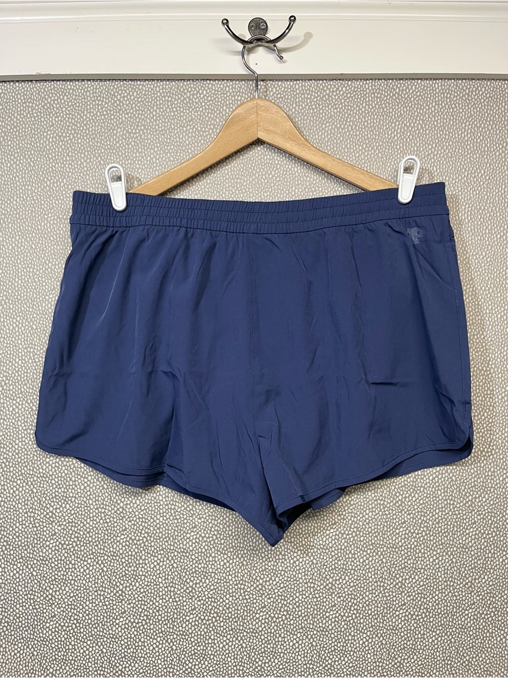 🆕 XL Victoria Secret Pink Navy Blue Athletic Running Shorts NWT